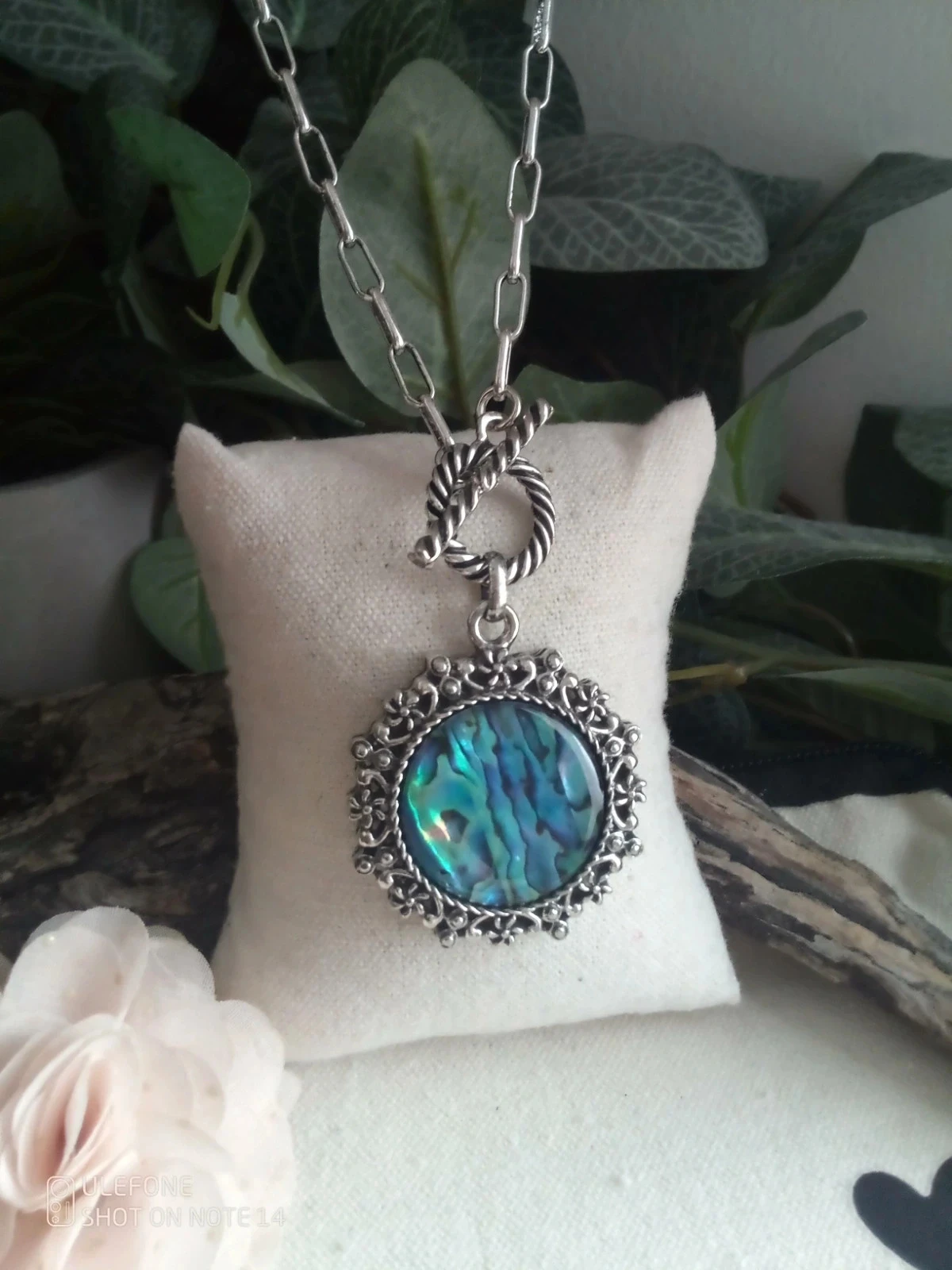 Collier bohème pierre d'abalone bleu et acier inoxydable argenté